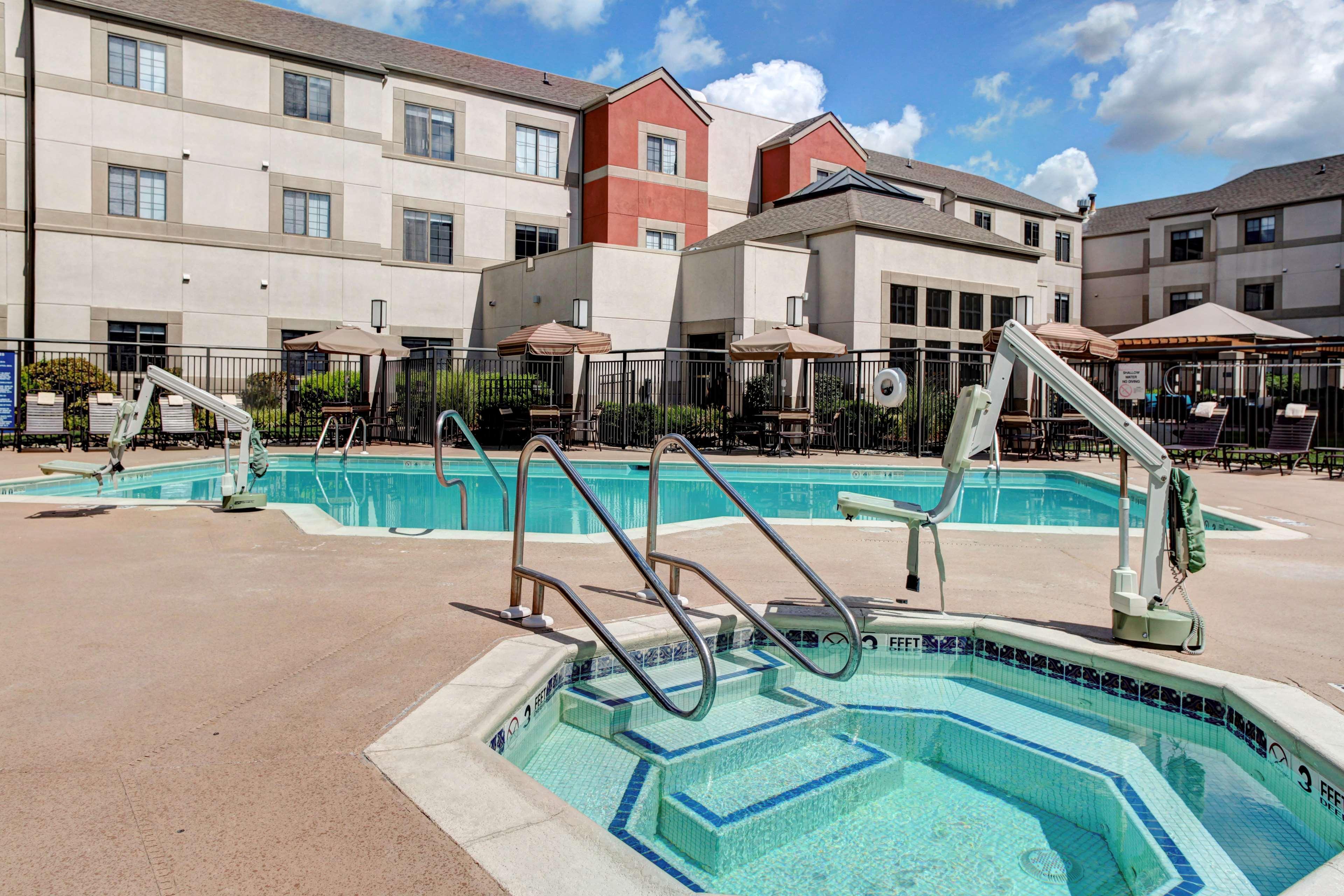 Отель Hyatt House Морристаун Экстерьер фото