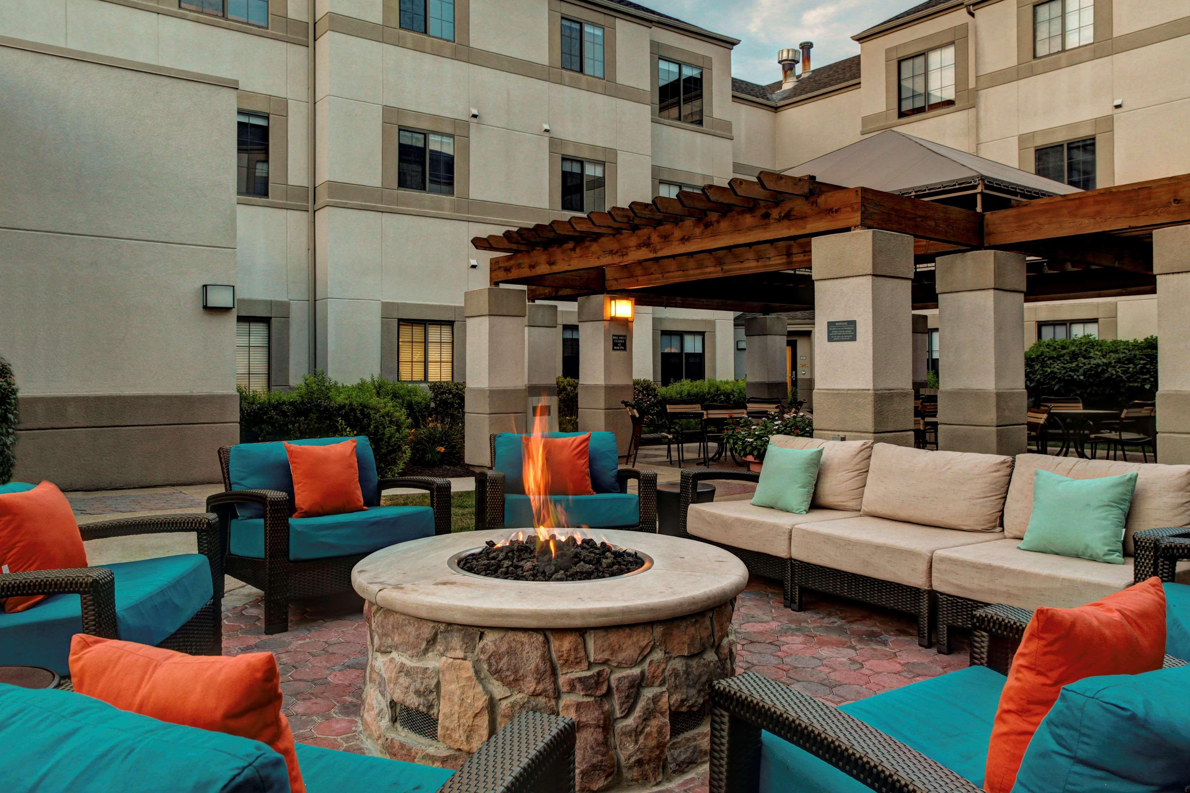 Отель Hyatt House Морристаун Экстерьер фото